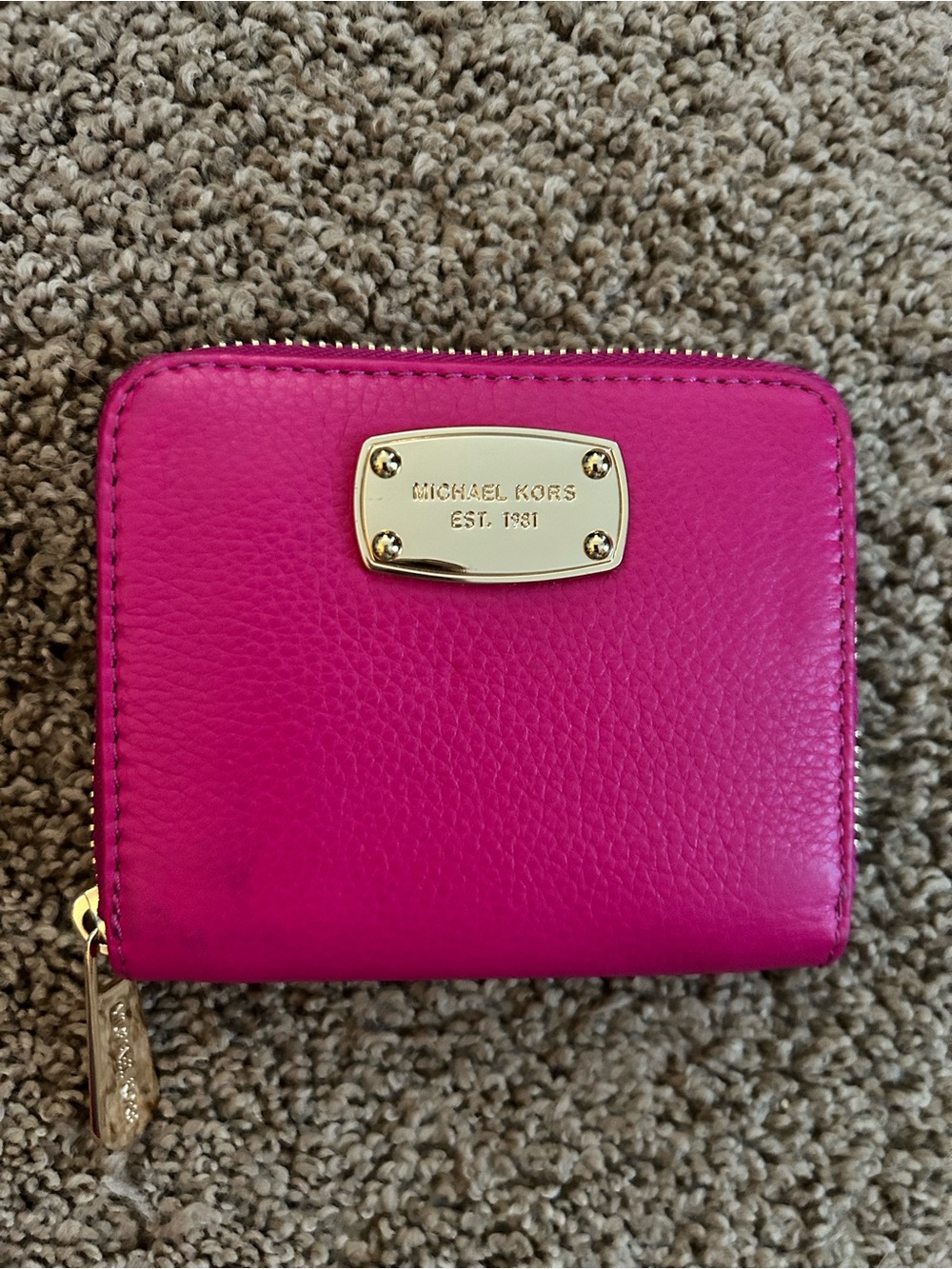Michael Kors Jet Set Small Pink Zip Around Bifold Wallet New